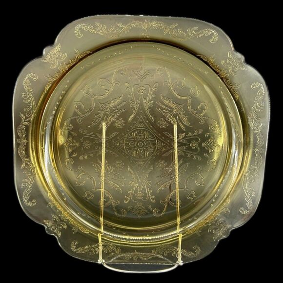 (4) Federal Amber Color, 1976, Madrid Pattern, Glass Square Dinner Plates 10.5"D - Picture 4 of 9